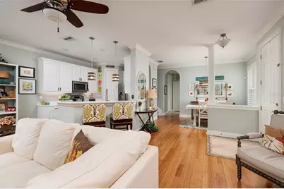 190 Banyan Bay Drive, Saint Petersburg, FL 33705 - Photo 11