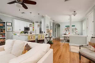 190 Banyan Bay Dr, Saint Petersburg, FL 33705 - Photo 11