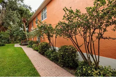 190 Banyan Bay Drive, Saint Petersburg, FL 33705 - Photo 31