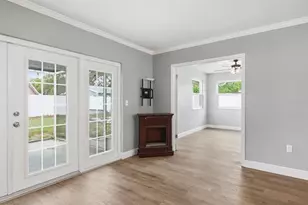 330 Scott Ct, Palm Harbor, FL 34684 - Photo 17