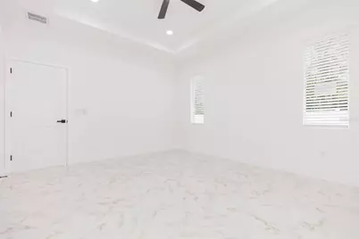 3720 N 32nd, Tampa, FL 33610 - Photo 15
