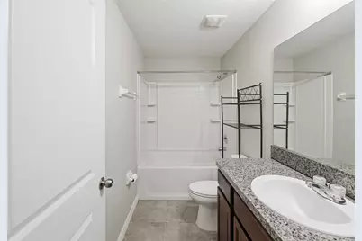 10407 Lake Montauk Drive, Riverview, FL 33578 - Photo 13