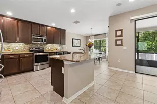 6601 Sparkling Way, Wesley Chapel, FL 33545 - Photo 13