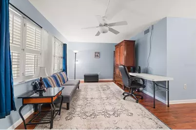 10033 64th Avenue N #19, Saint Petersburg, FL 33708 - Photo 7