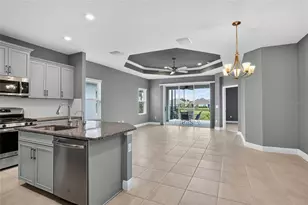 13531 Circa Crossing Dr, Lithia, FL 33547 - Photo 11