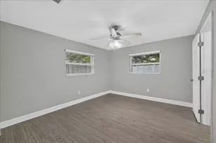 795 7th St S, Safety Harbor, FL 34695 - Photo 27
