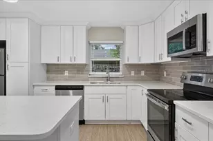 795 7th St S, Safety Harbor, FL 34695 - Photo 21