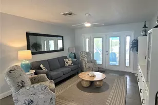 5717 Seabreeze Dr, Port Richey, FL 34668 - Photo 19