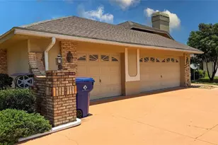 8732 Skymaster Dr, New Port Richey, FL 34654 - Photo 3