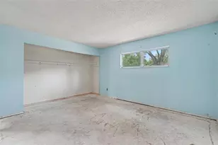 8373 78th Terrace, Seminole, FL 33777 - Photo 11