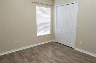 7955 Carriage Pointe Dr, Gibsonton, FL 33534 - Photo 7