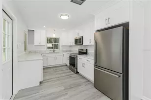 5256 Knights Station Rd, Lakeland, FL 33810 - Photo 11