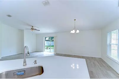 18303 Elmhurst Lane, Tampa, FL 33647 - Photo 17