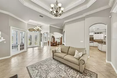 11518 Hammock Oaks Court, Lithia, FL 33547 - Photo 9