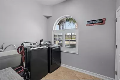 11518 Hammock Oaks Court, Lithia, FL 33547 - Photo 51