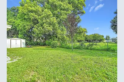 38945 18th Avenue, Zephyrhills, FL 33542 - Photo 11