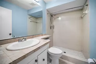 3500 Magnolia Ridge Cir, Palm Harbor, FL 34684 - Photo 21