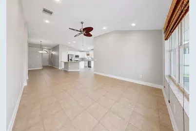 1836 Raven Glen Drive, Ruskin, FL 33570 - Photo 17