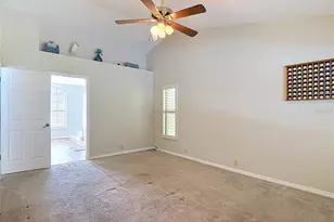 2102 Laindale Pl, Valrico, FL 33596 - Photo 25