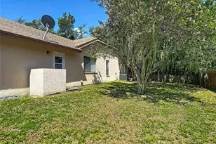 2102 Laindale Pl, Valrico, FL 33596 - Photo 63