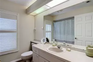 2102 Laindale Pl, Valrico, FL 33596 - Photo 39