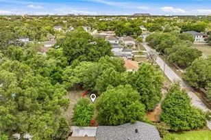 1006 W Adalee St, Tampa, FL 33603 - Photo 5