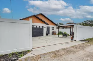 625 Folsom St S, Saint Petersburg, FL 33707 - Photo 11