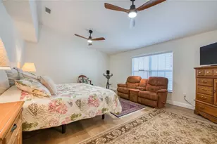 625 Folsom St S, Saint Petersburg, FL 33707 - Photo 39