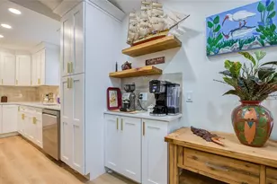 625 Folsom St S, Saint Petersburg, FL 33707 - Photo 25