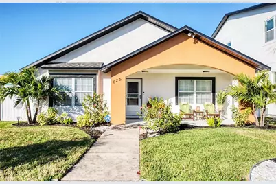 625 Folsom Street S, Saint Petersburg, FL 33707 - Photo 1