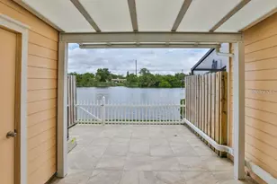 3355 W Wyoming Cir, Tampa, FL 33611 - Photo 11