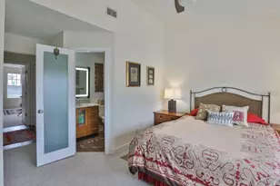 3355 W Wyoming Cir, Tampa, FL 33611 - Photo 19