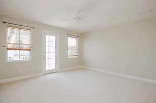 16856 Dorman Rd, Lithia, FL 33547 - Photo 11