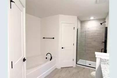 36893 Hidden View Circle, Dade City, FL 33523 - Photo 13