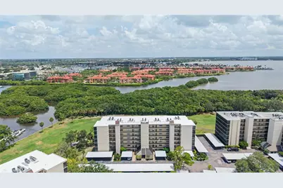 3300 Cove Cay Drive #7D, Clearwater, FL 33760 - Photo 3