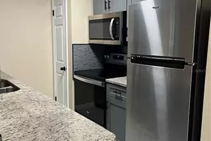 211 Thorntree Pl, Brandon, FL 33510 - Photo 3