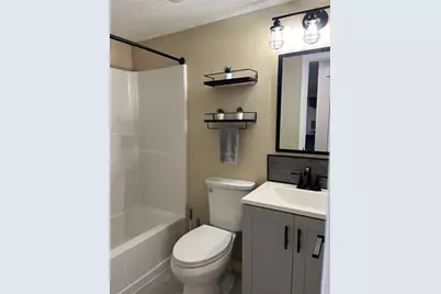 211 Thorn Tree Place, Brandon, FL 33510 - Photo 33
