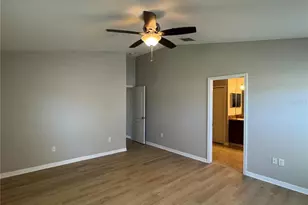 10405 Summer Azure Dr, Riverview, FL 33578 - Photo 17