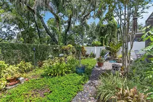 822 Lumsden Reserve Dr, Brandon, FL 33511 - Photo 49