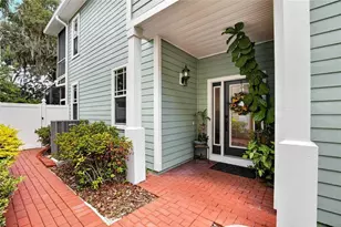 822 Lumsden Reserve Dr, Brandon, FL 33511 - Photo 5