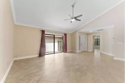13721 Lazy Oak Drive, Tampa, FL 33613 - Photo 5