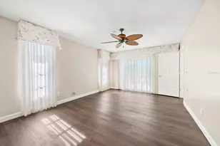 878 Harbor Is, Clearwater Beach, FL 33767 - Photo 29