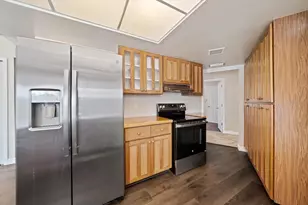 878 Harbor Is, Clearwater Beach, FL 33767 - Photo 23
