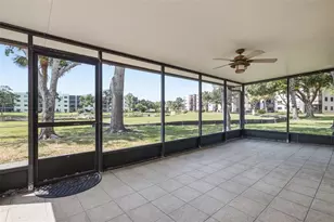 8140 Terrace Garden Dr, Saint Petersburg, FL 33709 - Photo 25