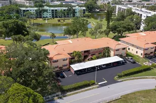 8140 Terrace Garden Dr, Saint Petersburg, FL 33709 - Photo 45