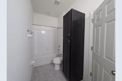 17545 Buckingham Garden Drive, Lithia, FL 33547 - Photo 17