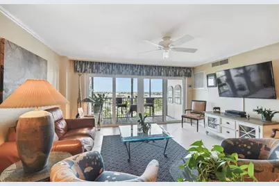 10355 Paradise Boulevard #702, Treasure Island, FL 33706 - Photo 13