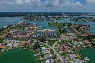10355 Paradise Blvd, Treasure Island, FL 33706 - Photo 59
