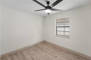 2850 59th Ave N, Saint Petersburg, FL 33714 - Photo 19