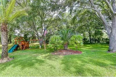 4916 Willow Ridge Terrace, Valrico, FL 33596 - Photo 33